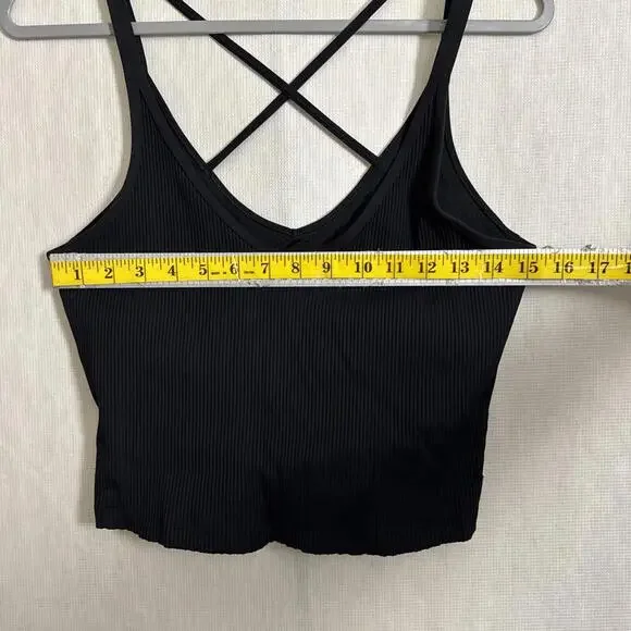 Vuori Black Short Sleeve Top - Picture 8 of 10